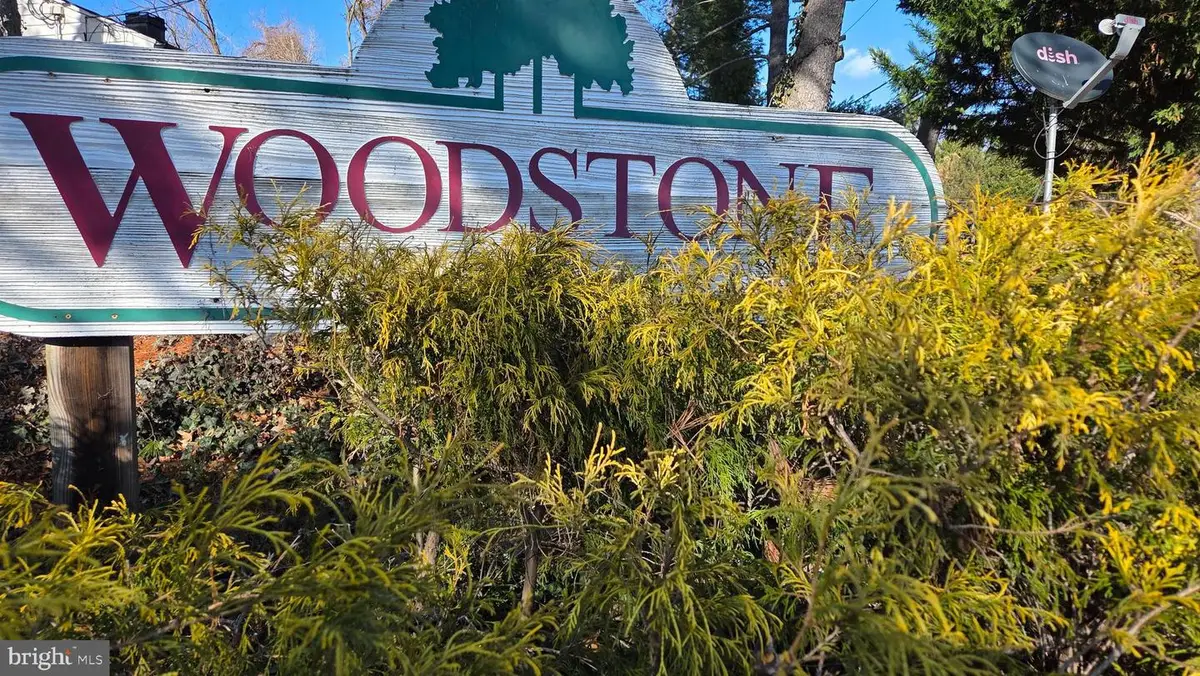 7114 Westfield Ct, Alexandria, VA 22306 - Image #1