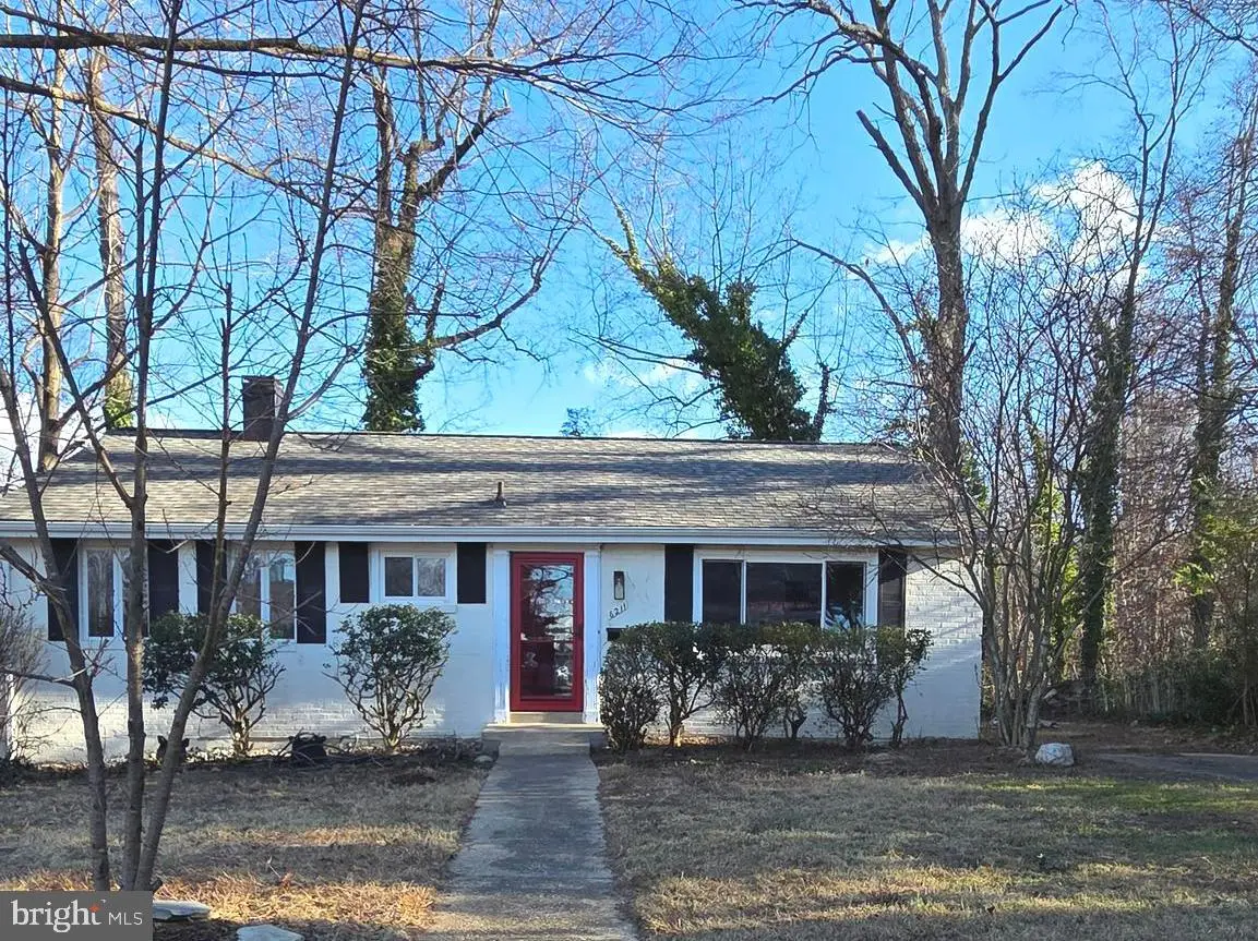 6211 Houston Ct, Alexandria, VA 22310 - Image #1