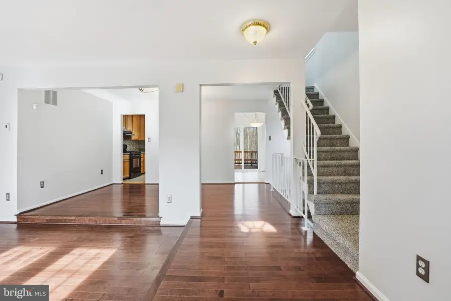 7900 Forest Path Way, Springfield, VA 22153 - Image #2