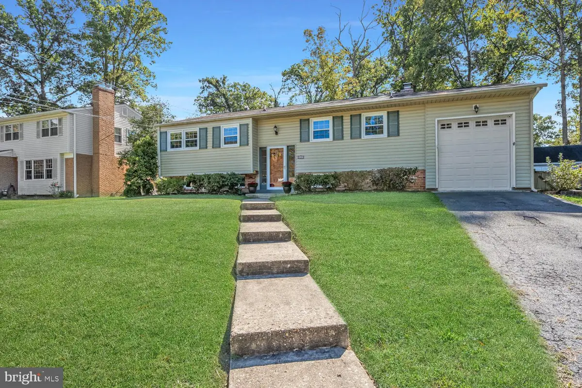 8323 Wagon Wheel Rd, Alexandria, VA 22309 - Image #1