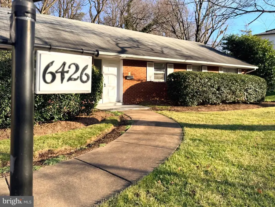 6426 Noble Dr, McLean, VA 22101 - Image #2