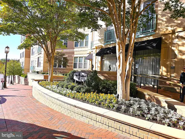 12000 Market St #283, RESTON, VA 20190