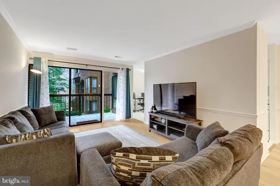 11260 Chestnut Grove Sq #139, Reston, VA 20190 - #2