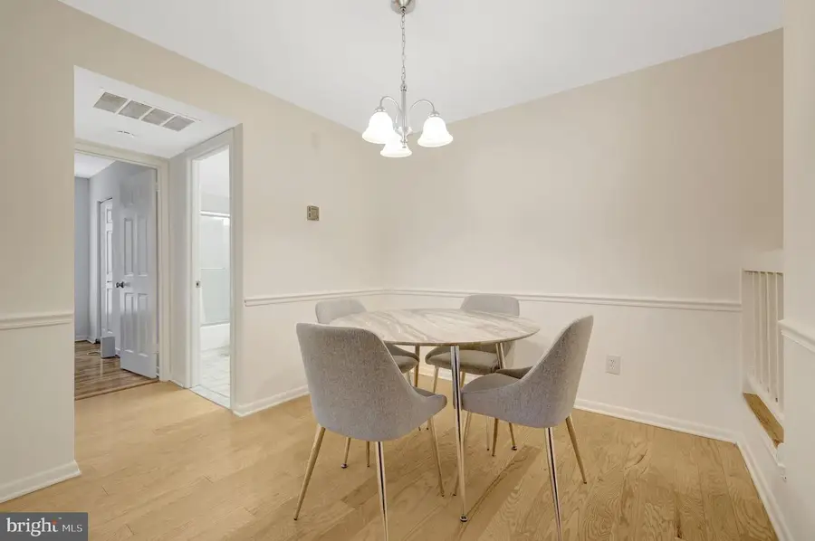 11260 Chestnut Grove Sq #139, Reston, VA 20190 - #3