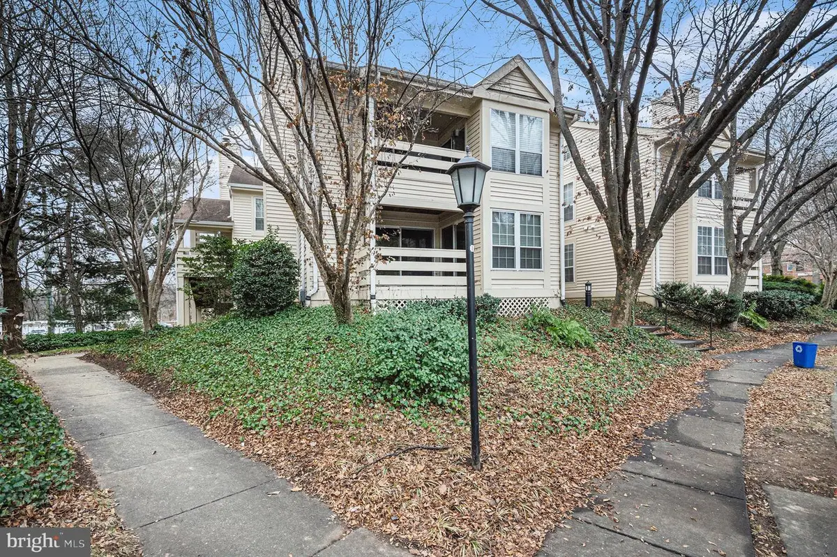 4561-f Interlachen Ct #f, Alexandria, VA 22312 - Image #1