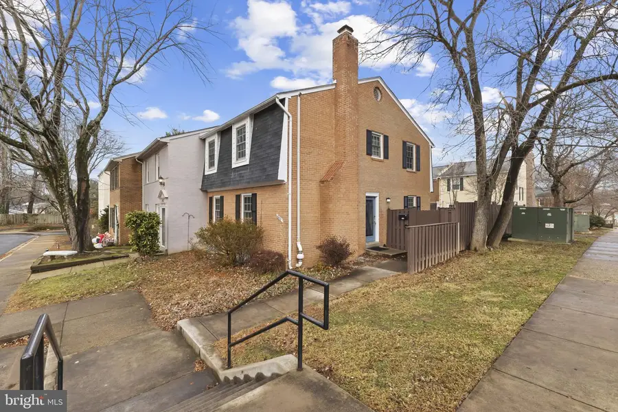 8400 Thompson Rd, Annandale, VA 22003 - Image #3