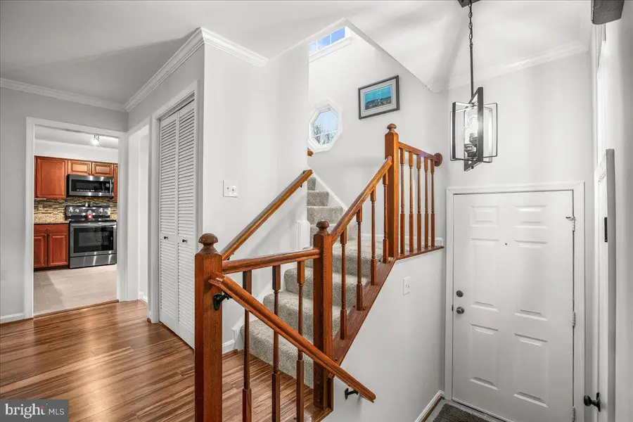 7952 Gambrill Ct, Springfield, VA 22153 - Image #2