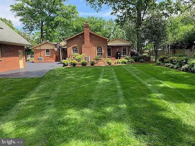 8712 Lea Ln, Alexandria, VA 22309 - Image #2