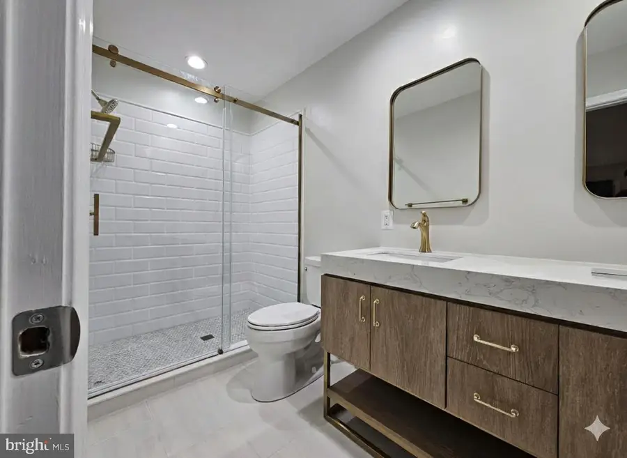 5015 Stone Haven Dr, Annandale, VA 22003 - Image #2