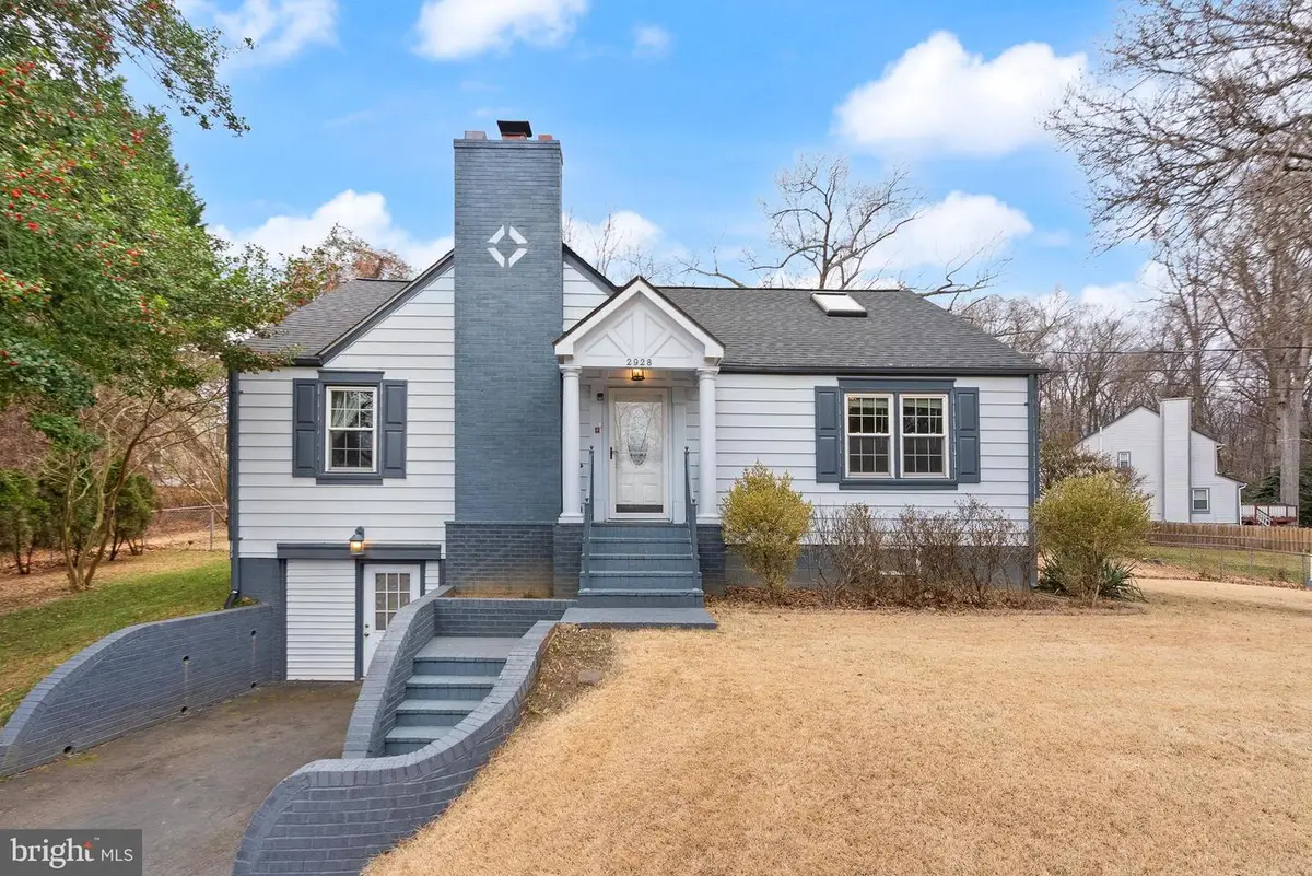 2928 Hunter Rd, Fairfax, VA 22031 - Image #1
