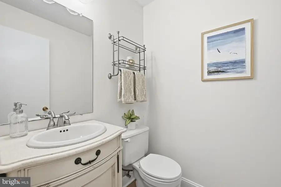 2316 Glade Bank Way, Reston, VA 20191 - Image #3