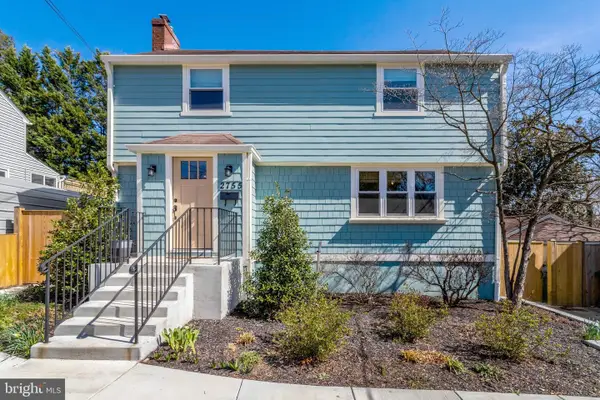 2755 Woodlawn Ave, FALLS CHURCH, VA 22042