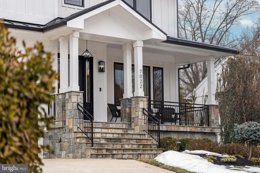 7022 Hector Rd, McLean, VA 22101 - #2