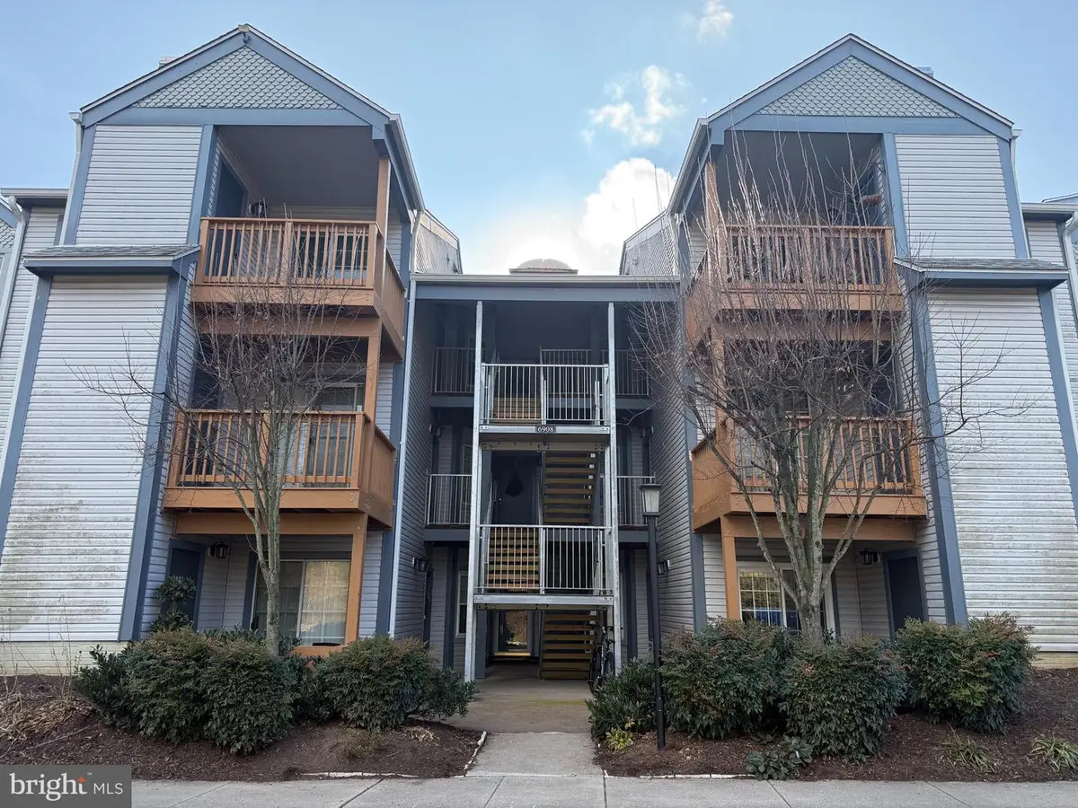 6908-victoria Dr #b, Alexandria, VA 22310 - Image #1