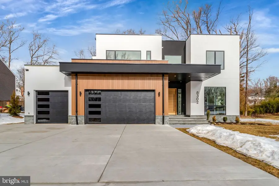 8302 Robey Ave, Annandale, VA 22003 - #2