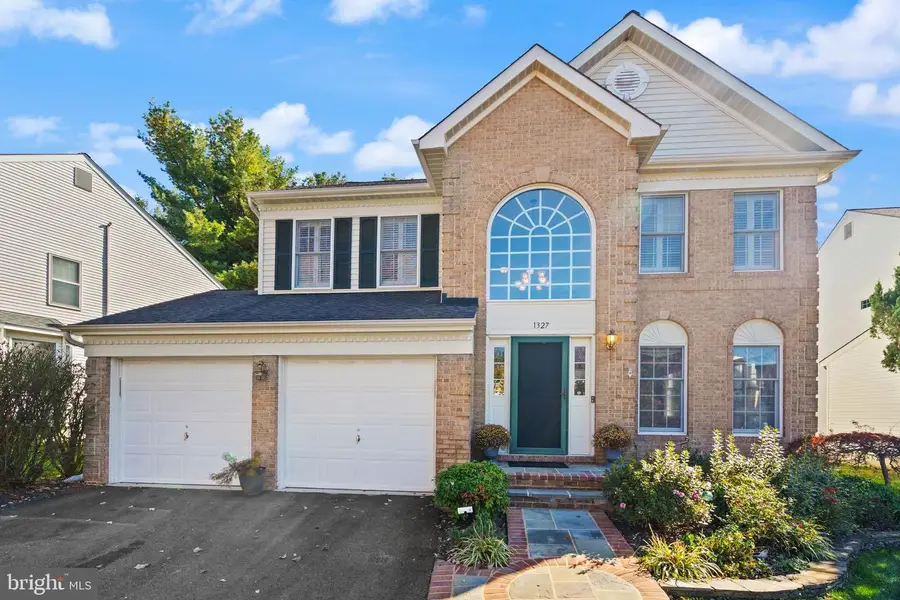 1327 Murray Downs Way, Reston, VA 20194 - Image #2