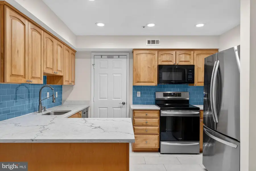 207-a Park St Se, Vienna, VA 22180 - Image #3