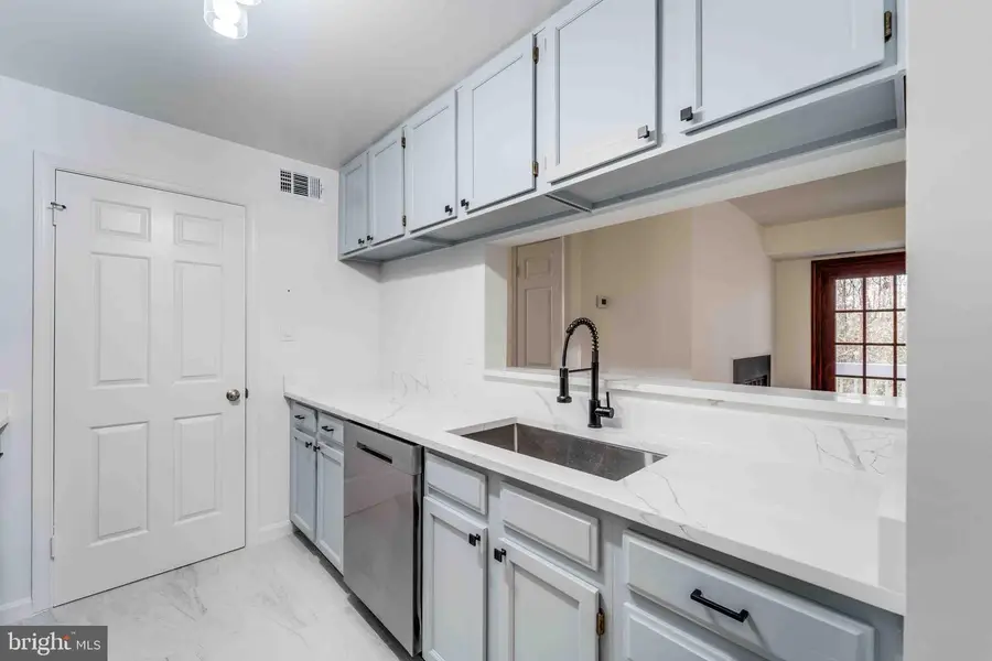 5700 Shadwell Ct #77, Alexandria, VA 22309 - Image #2