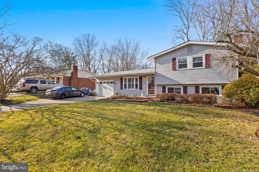 8106 Karl Rd, Alexandria, VA 22308 - Image #2