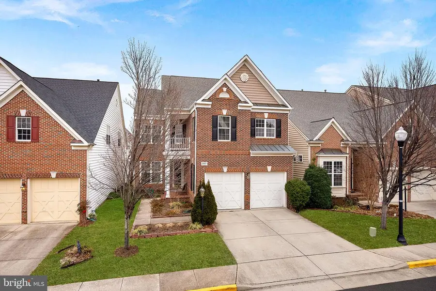2467 Cypress Green Ln, Herndon, VA 20171 - Image #3