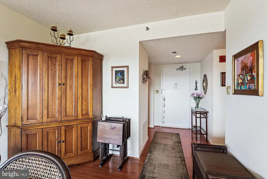 Address Withheld By Seller, Falls Church, VA 22041 - #3