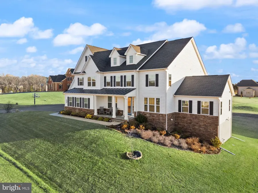 15809 Delaney Chase Way, Centreville, VA 20120 - Image #3