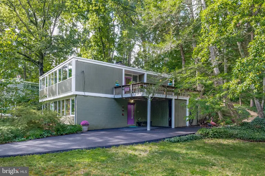 2205 Paul Spring Rd, Alexandria, VA 22307 - Image #2