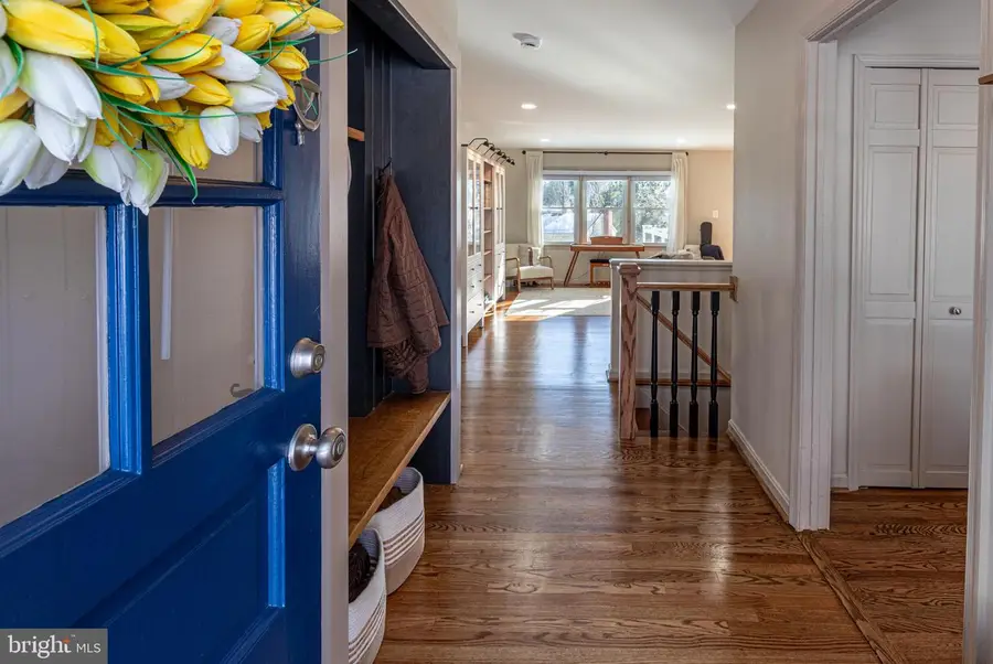 8513 Braeburn Dr, Annandale, VA 22003 - #2