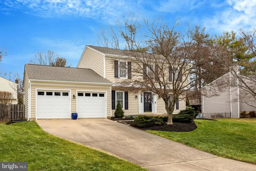 1606 Blacksmith Ln, Herndon, VA 20170 - Image #3