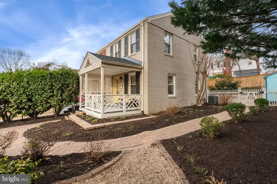 5915 Edgehill Dr, Alexandria, VA 22303 - Image #3