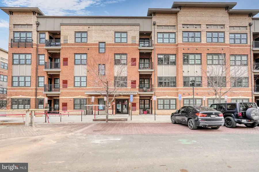 2905 Bleeker St #4-304, Fairfax, VA 22031 - Image #2