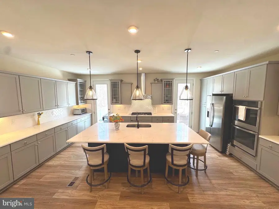 3847 Rainier Dr, Fairfax, VA 22033 - #3