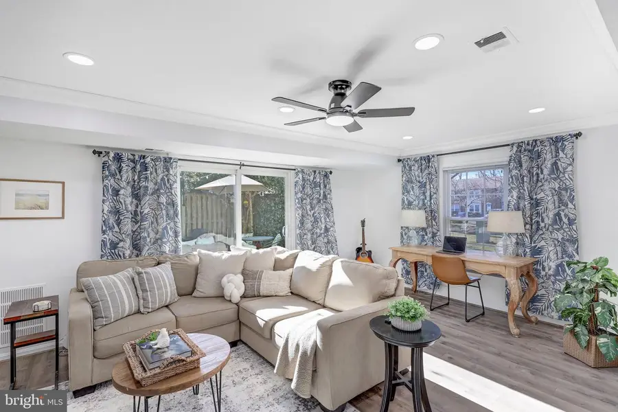 5625 Independence Cir, Alexandria, VA 22312 - Image #3