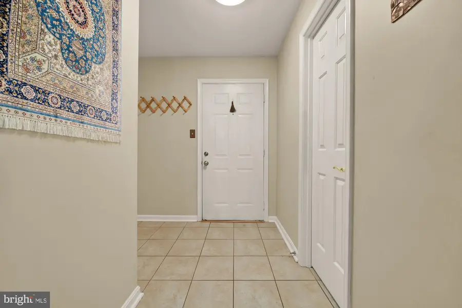 2225 Lovedale Ln #303 E, Reston, VA 20191 - #2