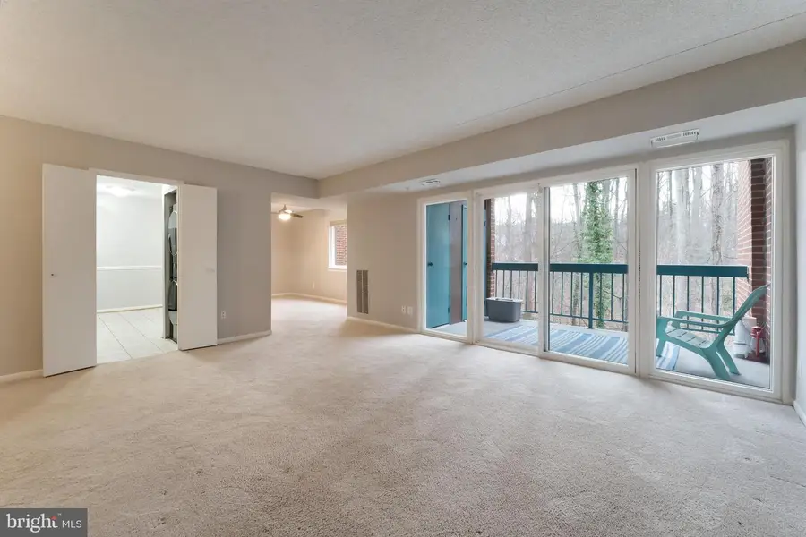 11833 Shire Ct #11b, Reston, VA 20191 - Image #3