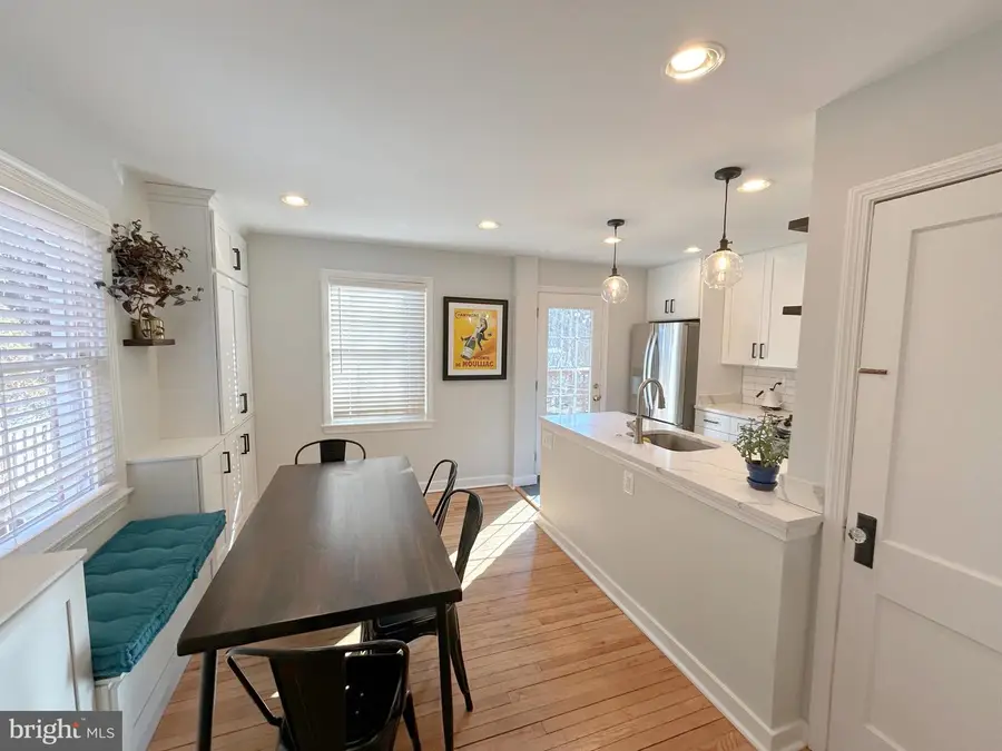 2845 Monroe St, Falls Church, VA 22042 - #2