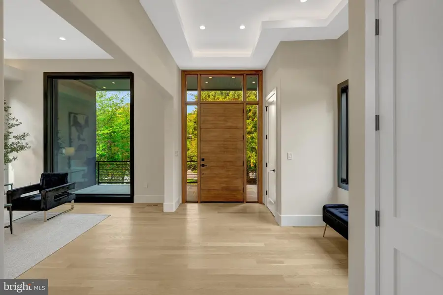 1853 Massachusetts Ave, McLean, VA 22101 - Image #3