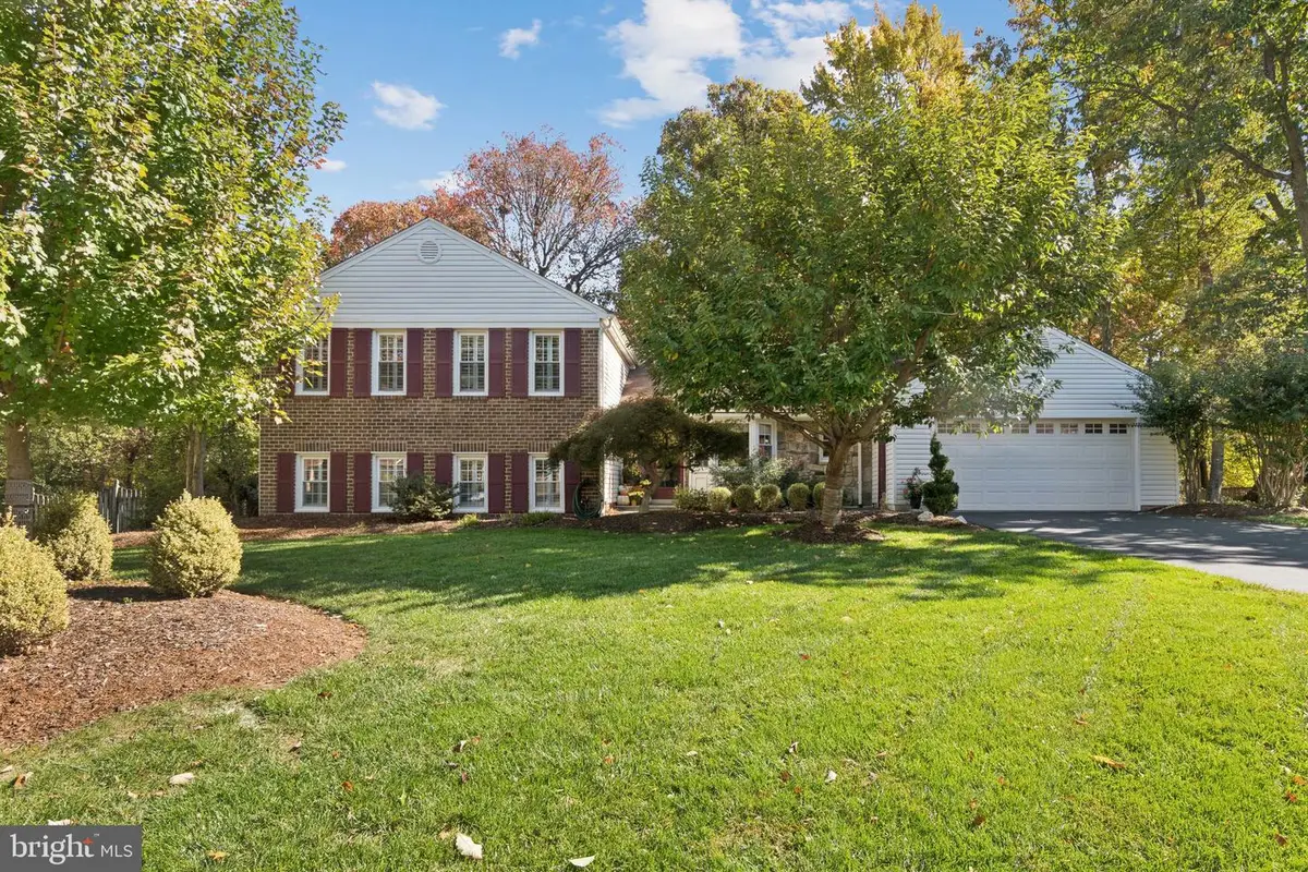 1507 Laurel Hill Rd, Vienna, VA 22182 - #1