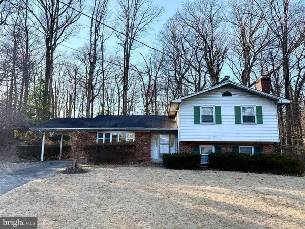 5112 Althea Dr, ANNANDALE, VA 22003