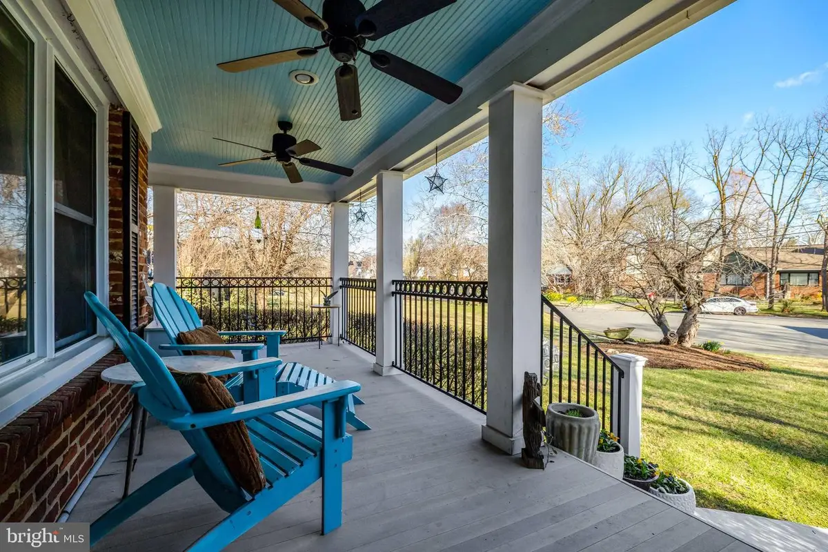 6631 Kirkley Ave, McLean, VA 22101 - #1