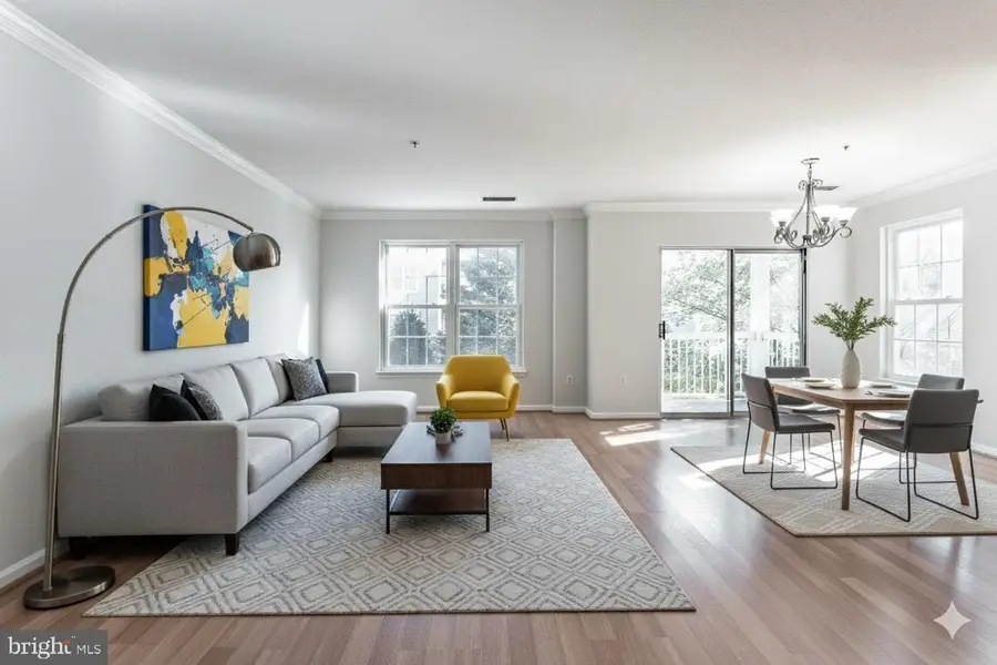 12887 Fair Briar Ln, Fairfax, VA 22033 - Image #3