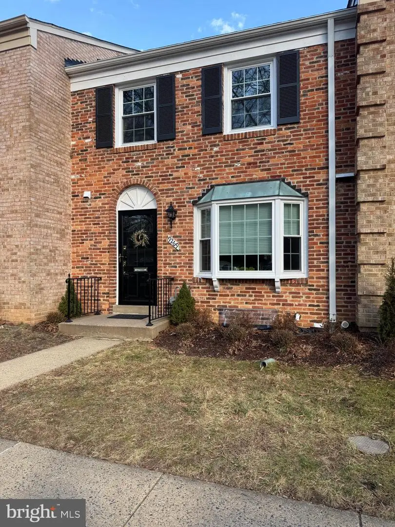 9269 Bailey Ln, Fairfax, VA 22031 - Image #1