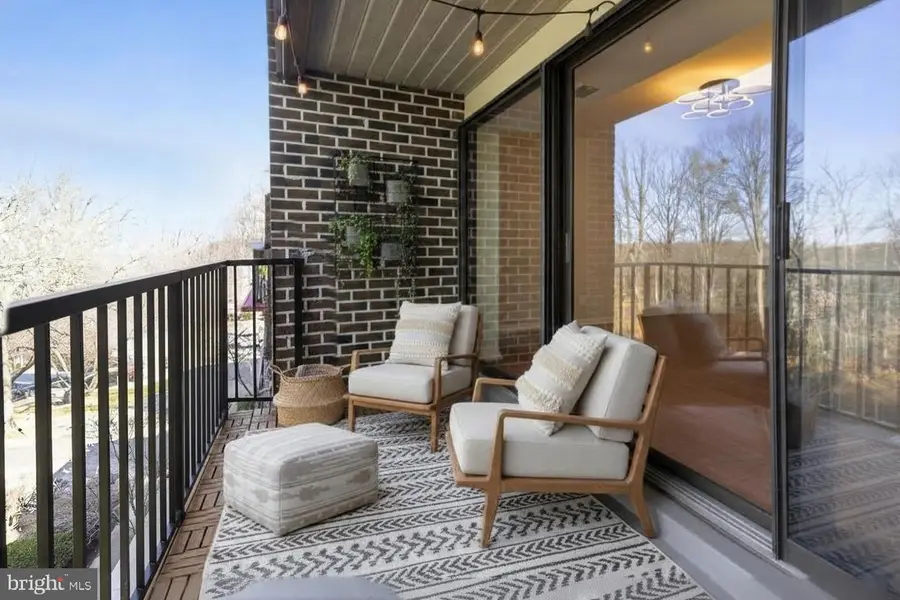 4400 Island Pl #302, Annandale, VA 22003 - #3