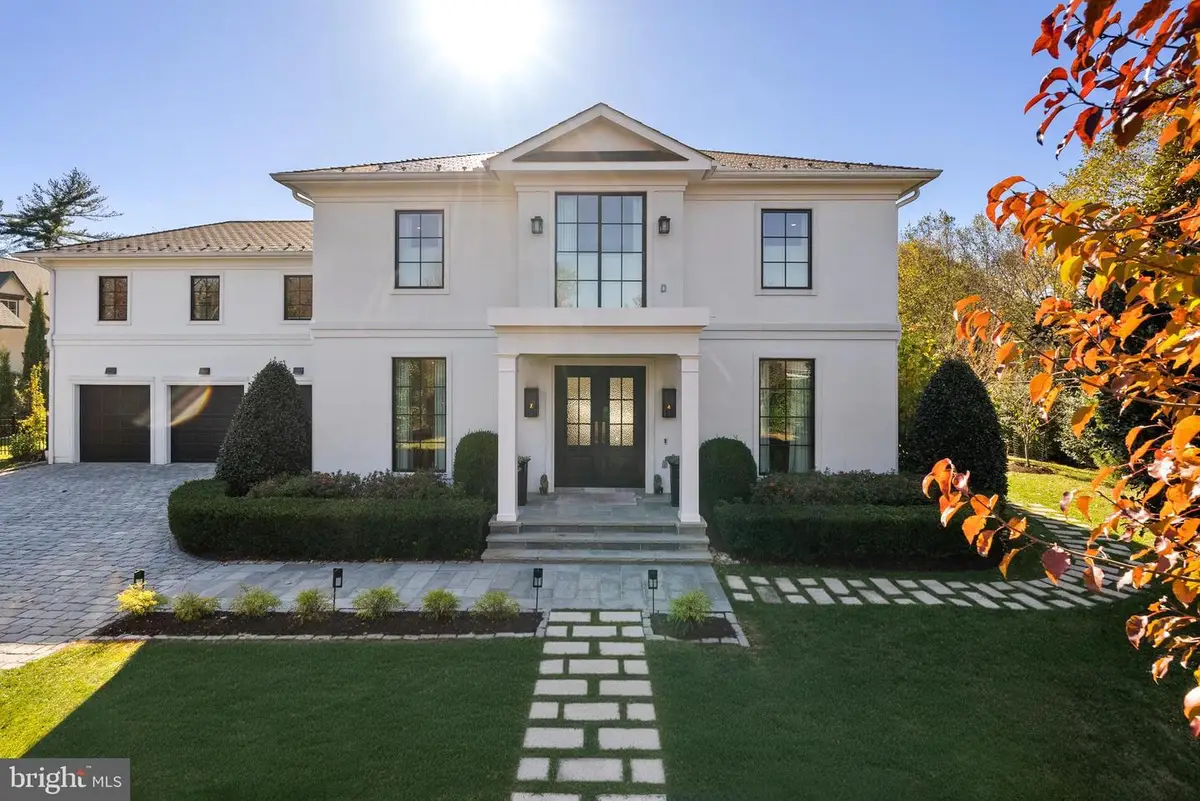 6029 Orris St, McLean, VA 22101 - #1