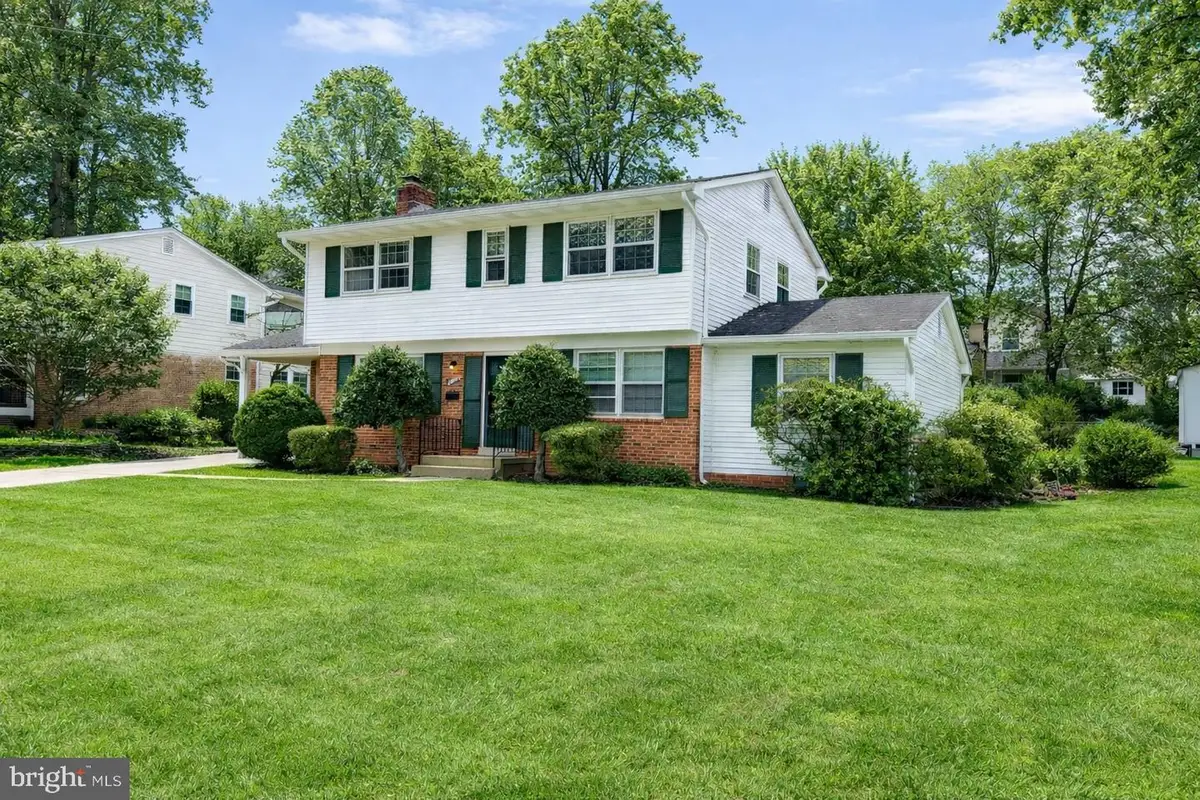 8129 Marcy Ave, Springfield, VA 22152 - Image #1