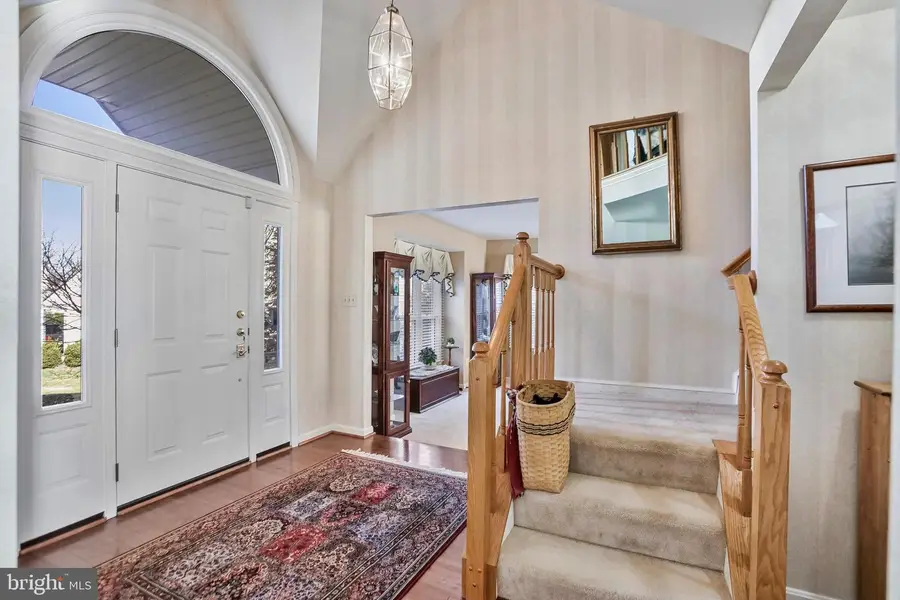 5272 Ellicott Dr, Centreville, VA 20120 - Image #3