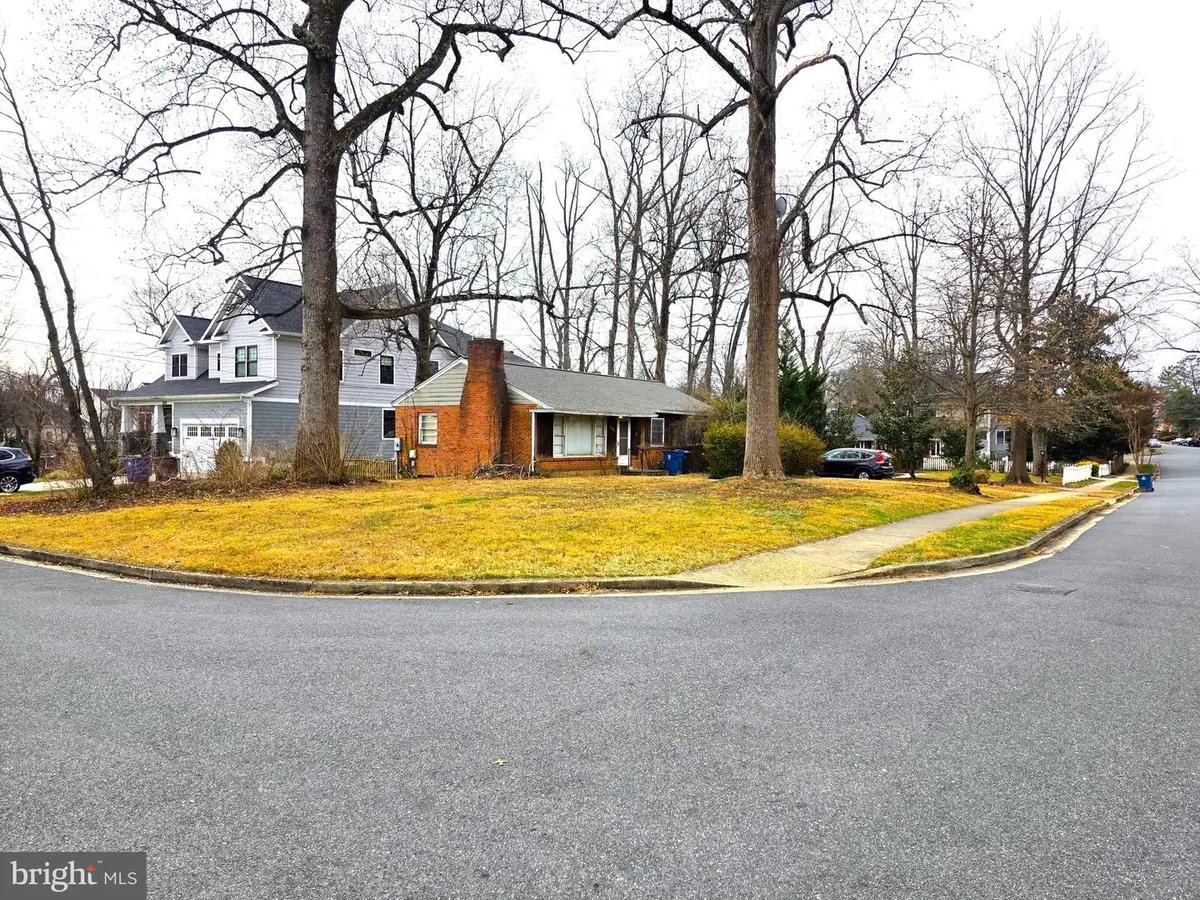 6633 Moly Dr, Falls Church, VA 22046 - Image #1