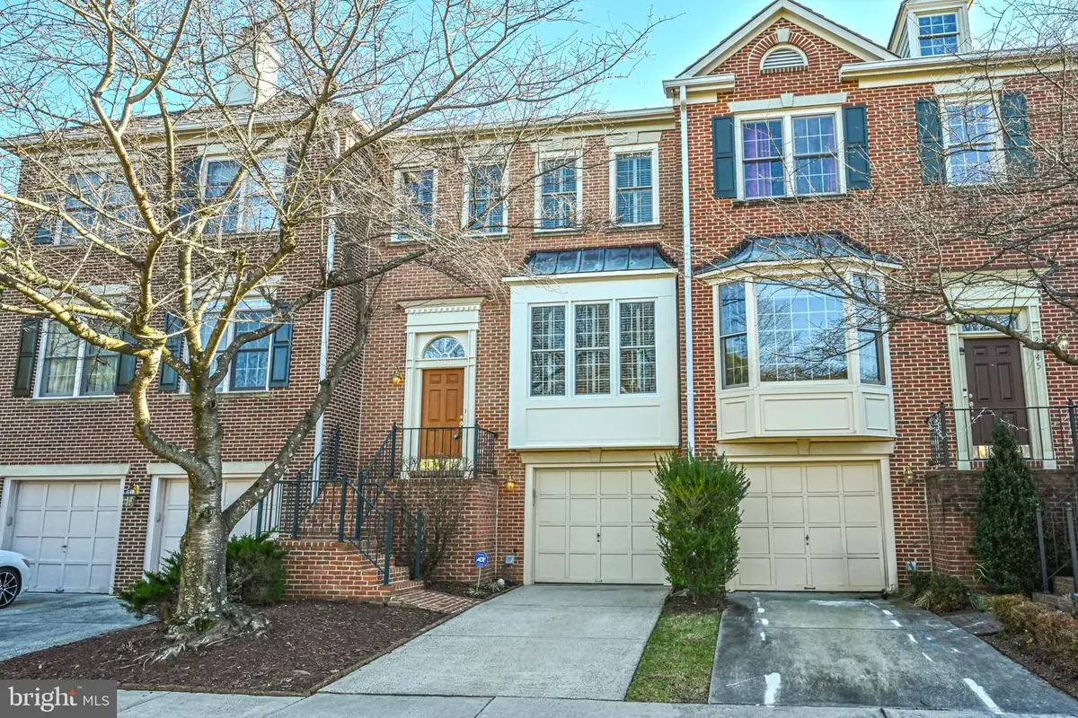 2143 Wolftrap Ct, Vienna, VA 22182 - Image #1