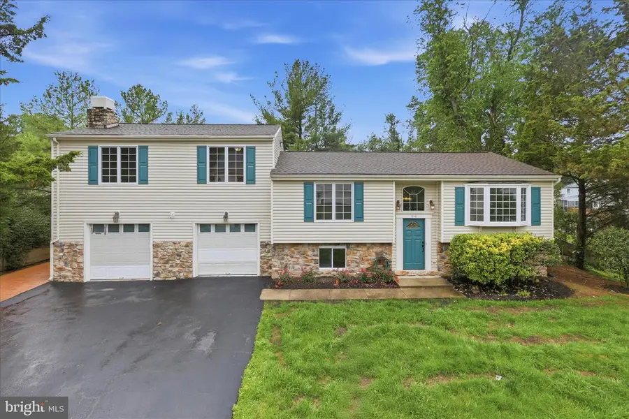 12821 Pinecrest Rd, Herndon, VA 20171 - #3