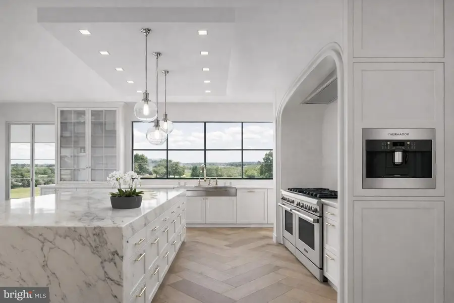 3217 Norfolk Ln, Falls Church, VA 22042 - Image #3